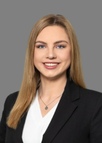 Rebecca Hohenberger headshot